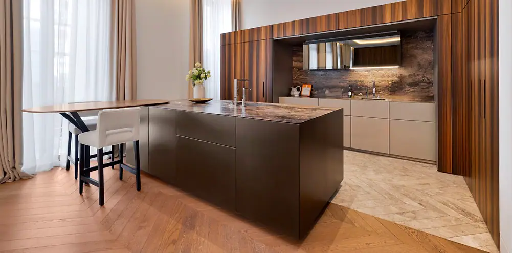 Denham Place, Denham, Buckinghamshire image 9